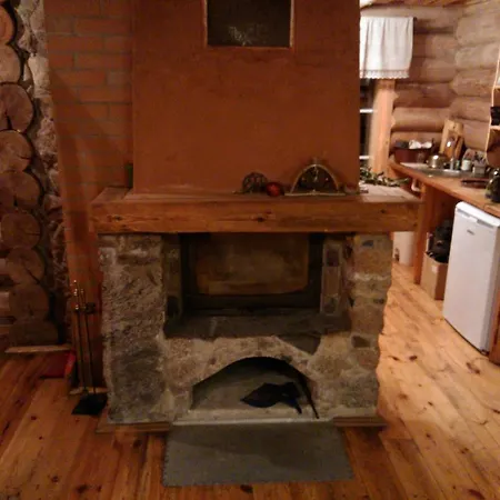 Hundi House
